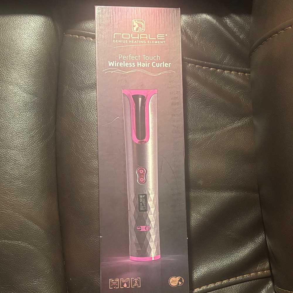 Royale Wireless Hair Curler - Pink and Silver